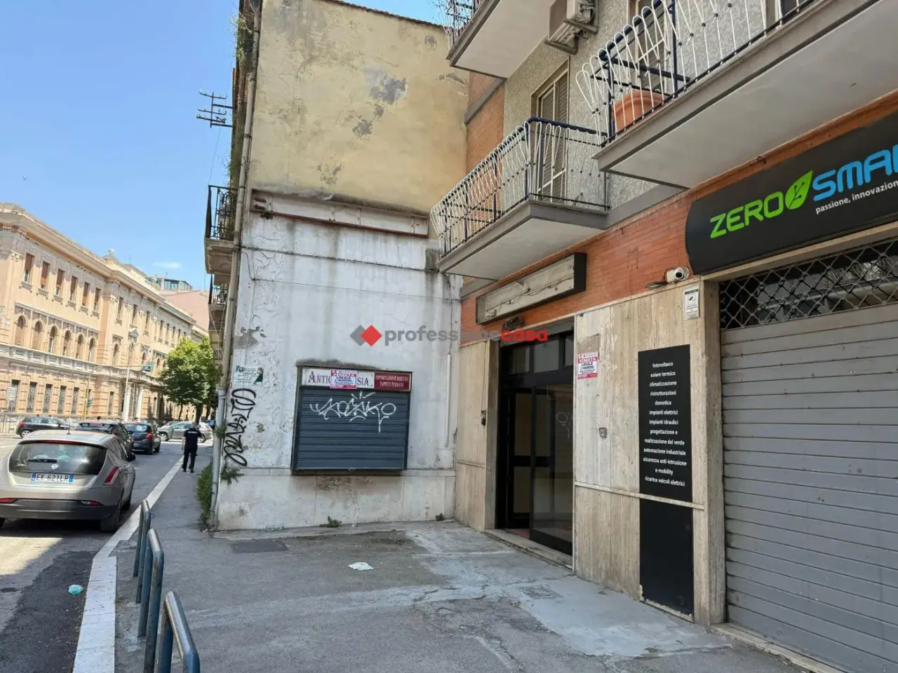 Negozio in Via Vittime Civili 9, Foggia, {3} - Foto 1
