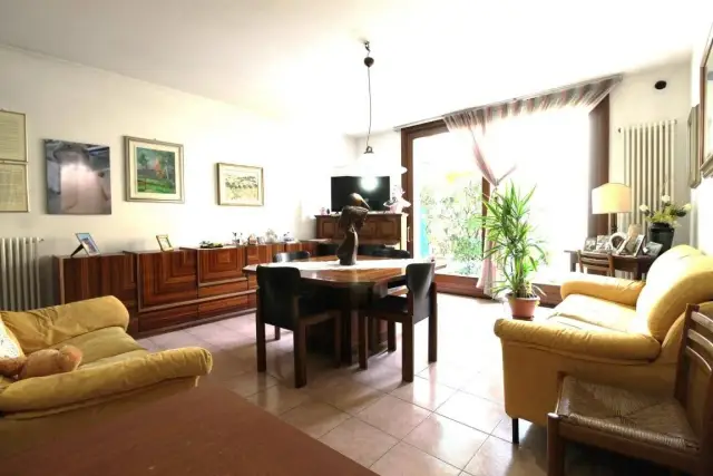 2-room flat in {3}, - Photo 1