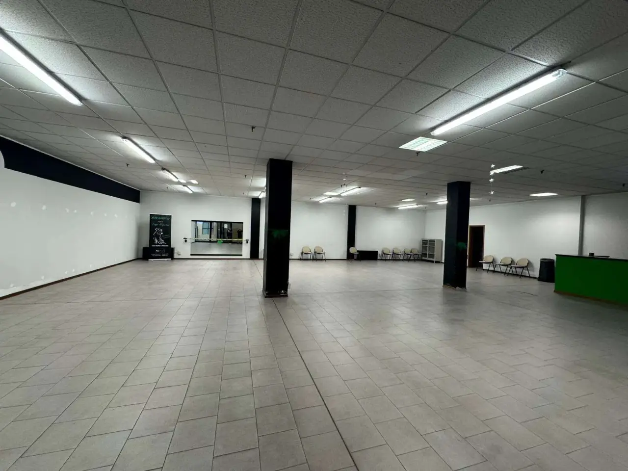 Negozio in , Reggio Emilia, {3} - Foto 1