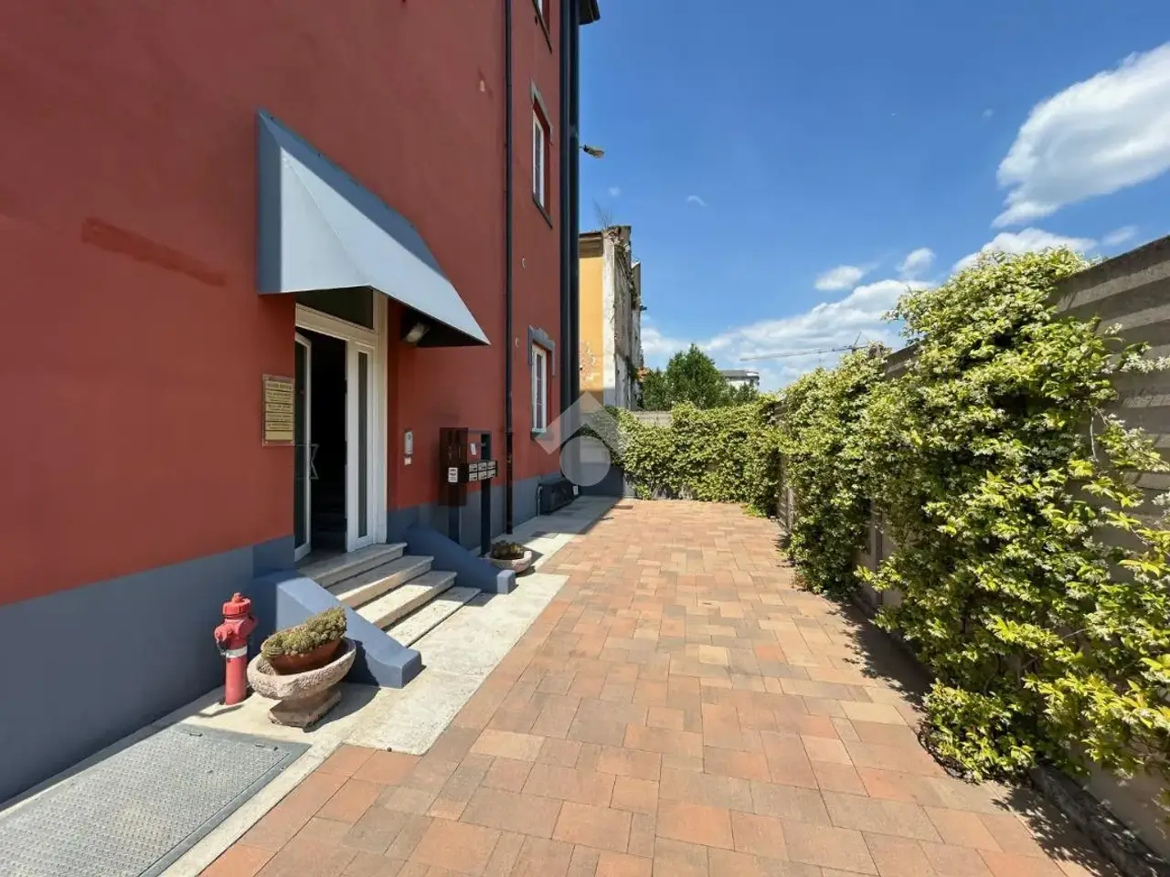 Laboratorio in Via Berbera 37, Verona, {3} - Foto 1
