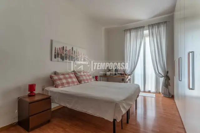 insertion image
