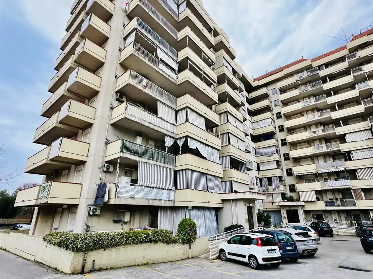 Ufficio in Ia Luigi Cosenz 4, Palermo, {3} - Foto 1