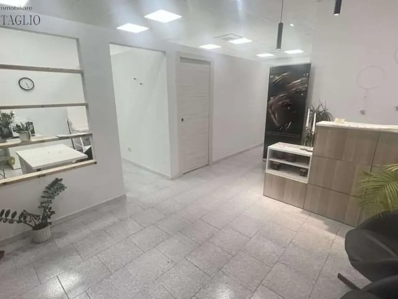 Negozio in , Fiorano Modenese, {3} - Foto 1