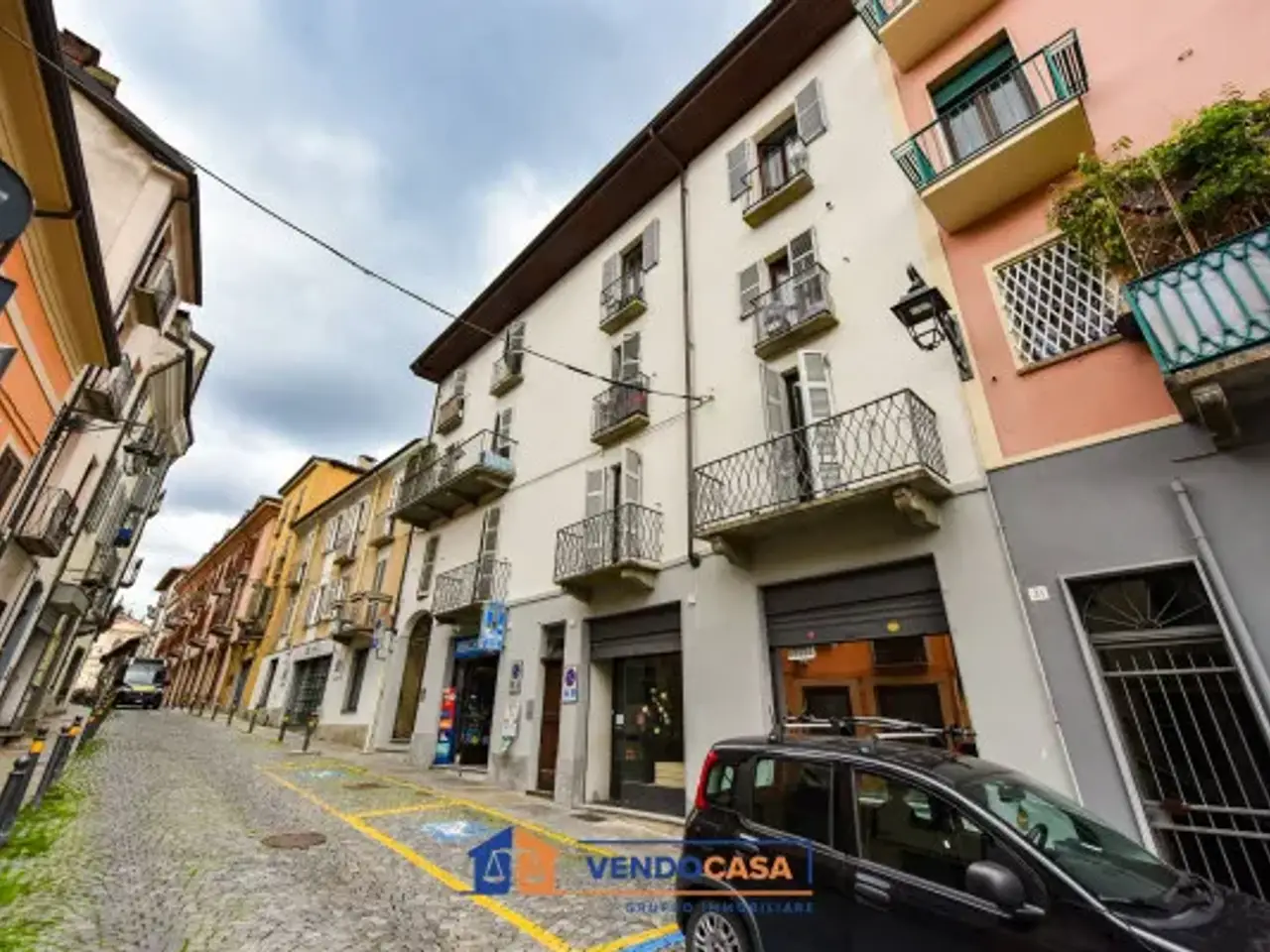 Negozio in Via Santa Croce 29, Moncalieri, {3} - Foto 2