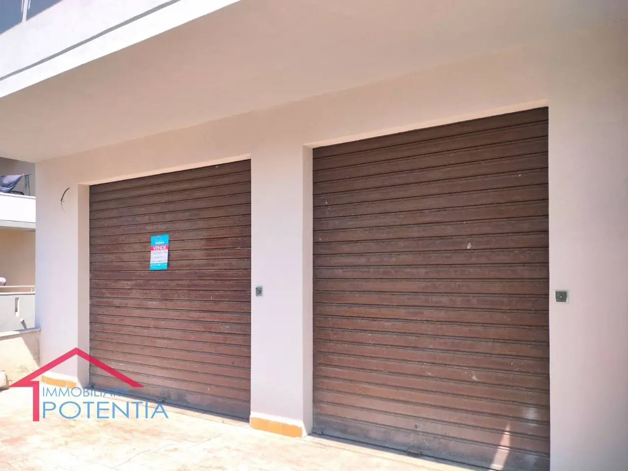 Magazzino in Via Beethoven 40, Potenza Picena, {3} - Foto 1