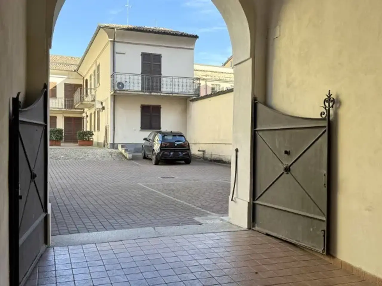 Ufficio in Via Agostino Depretis 15, Voghera, {3} - Foto 2