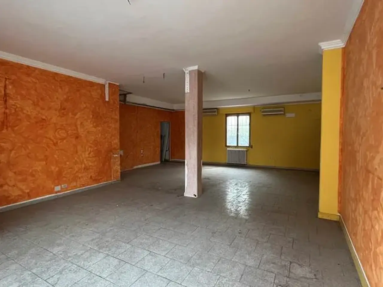 Laboratorio in Via Sansovino 10, Carpi (Mo), Carpi, Carpi, {3} - Foto 2