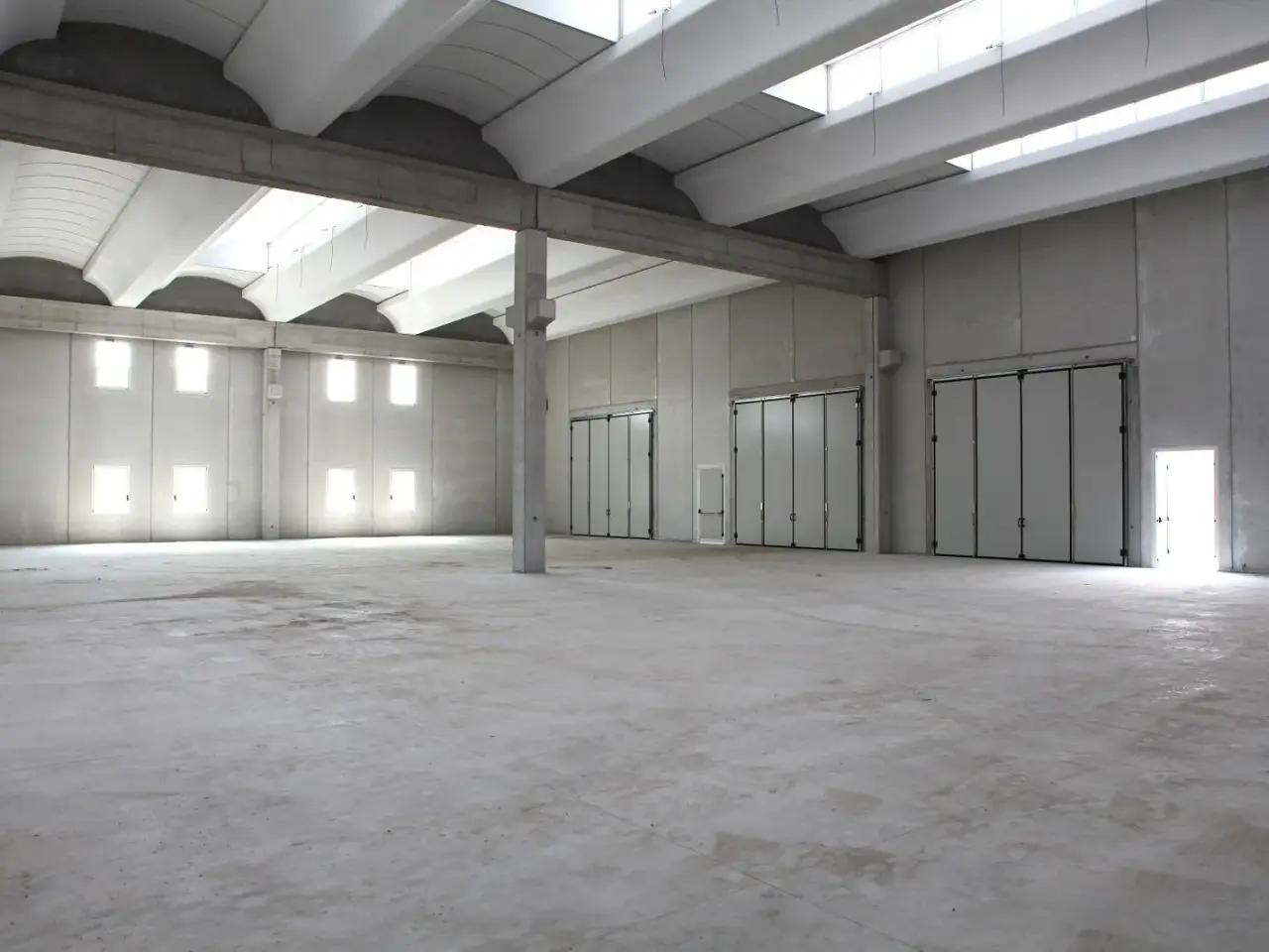 Capannone in Via Maestri del Lavoro 22, Castenedolo, {3} - Foto 1