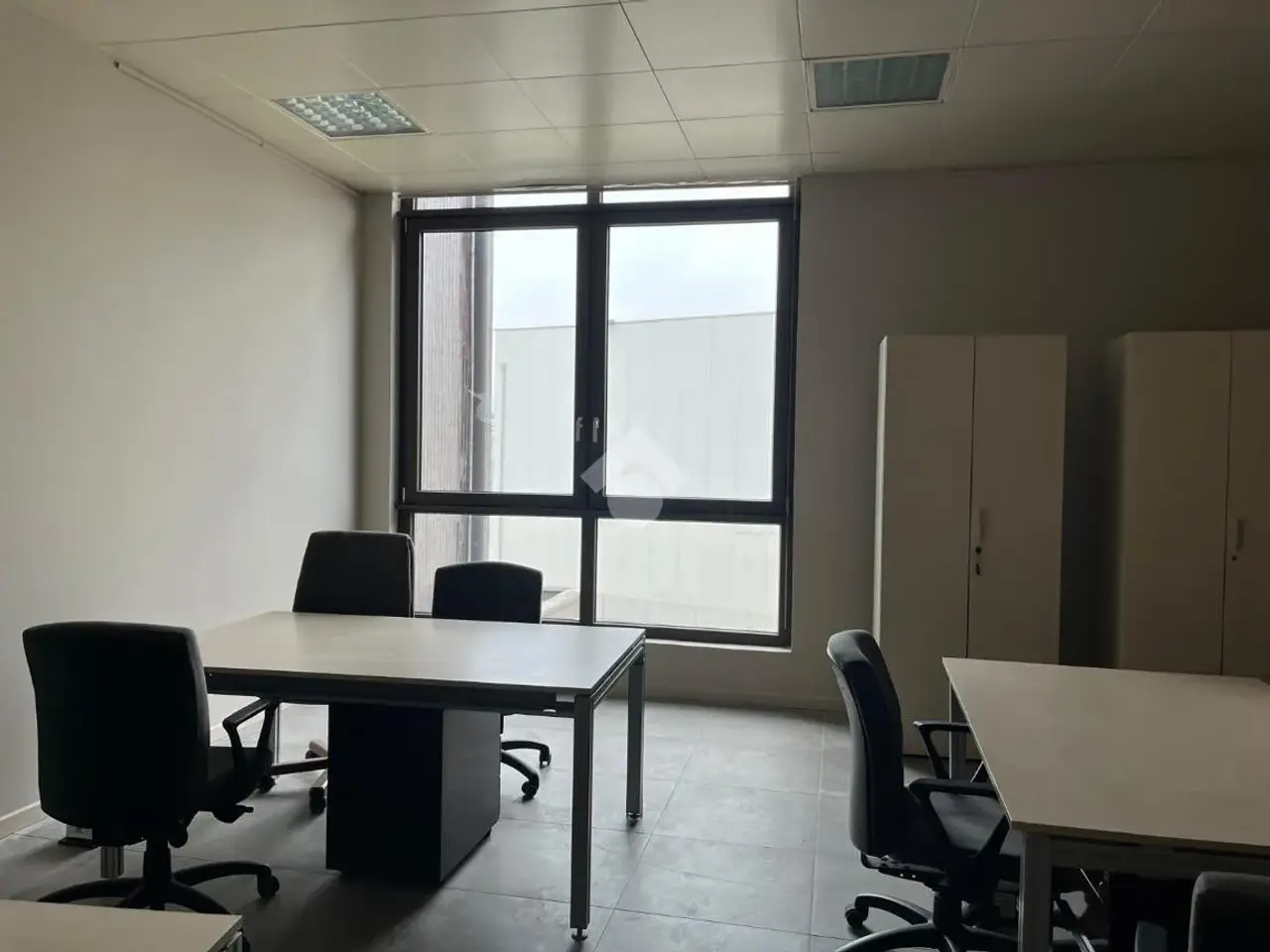 Ufficio in Via Antonio Cerati 1, Parma, {3} - Foto 1