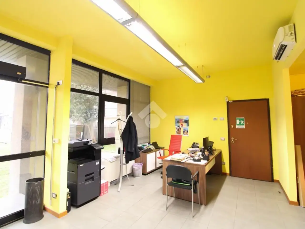 Ufficio in Via Belvedere 42, Arcore, {3} - Foto 1