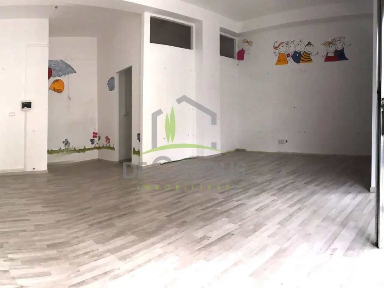 Esercizio commerciale in Via Firenze, Ascoli Piceno, {3} - Foto 1