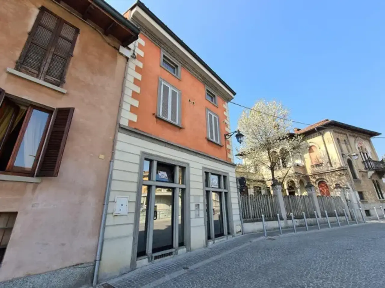 Ufficio in Piazza Setti , Treviglio, {3} - Foto 2