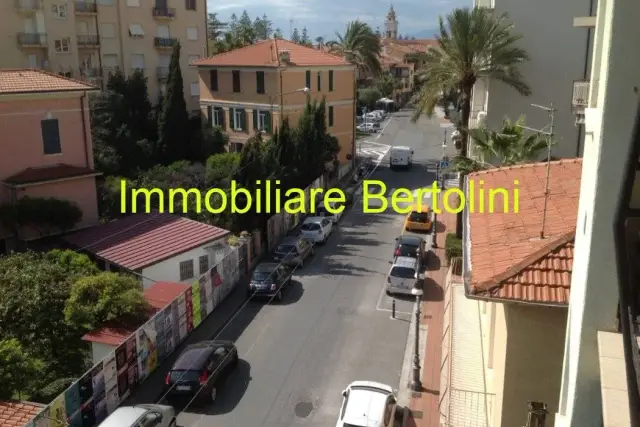 Quadrilocale in Via Matteotti, Bordighera - Foto 1