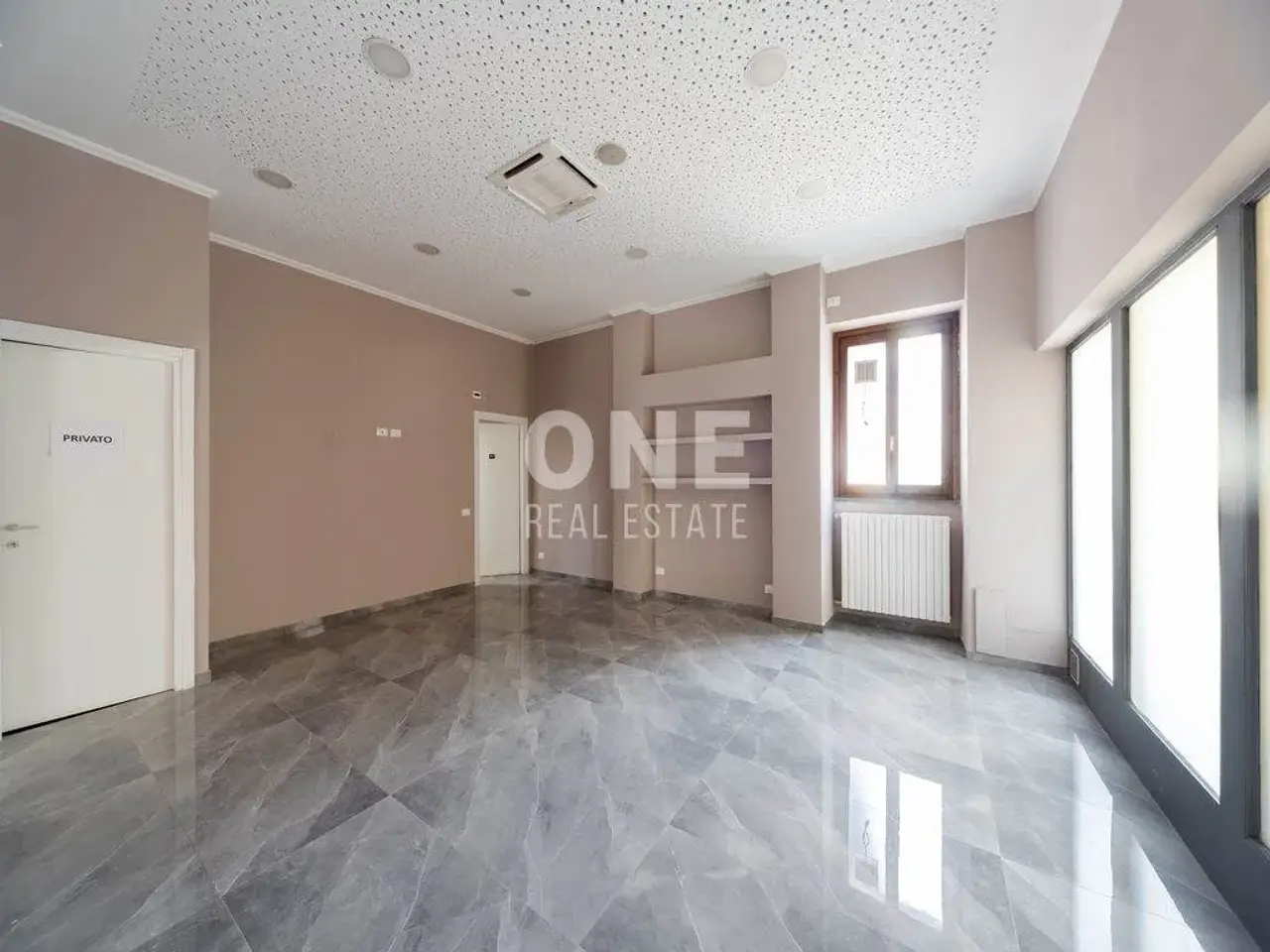 Negozio in Via Volta, Monza, {3} - Foto 1