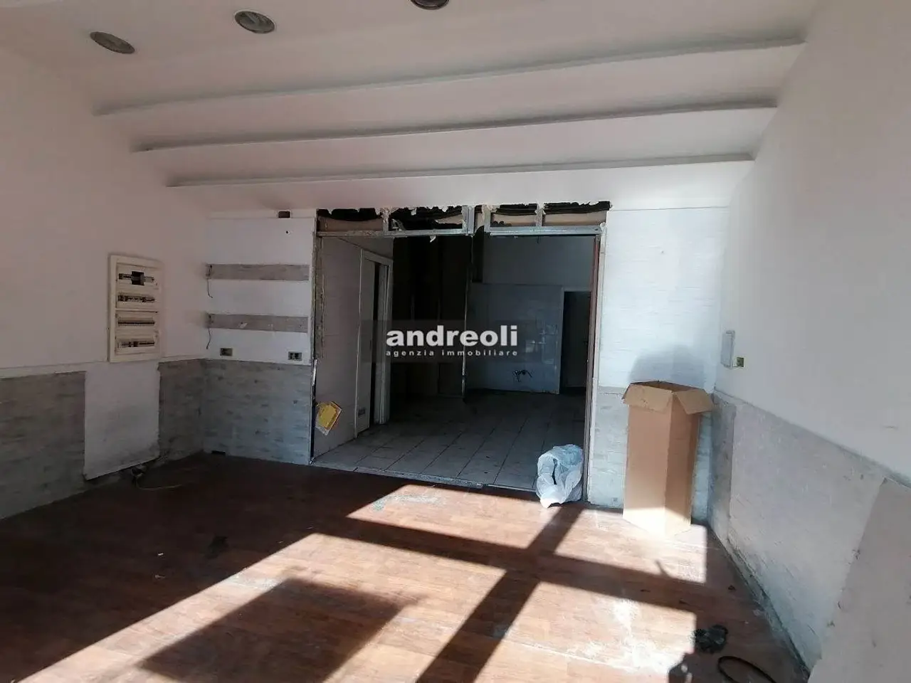 Negozio in , Jesi, {3} - Foto 1