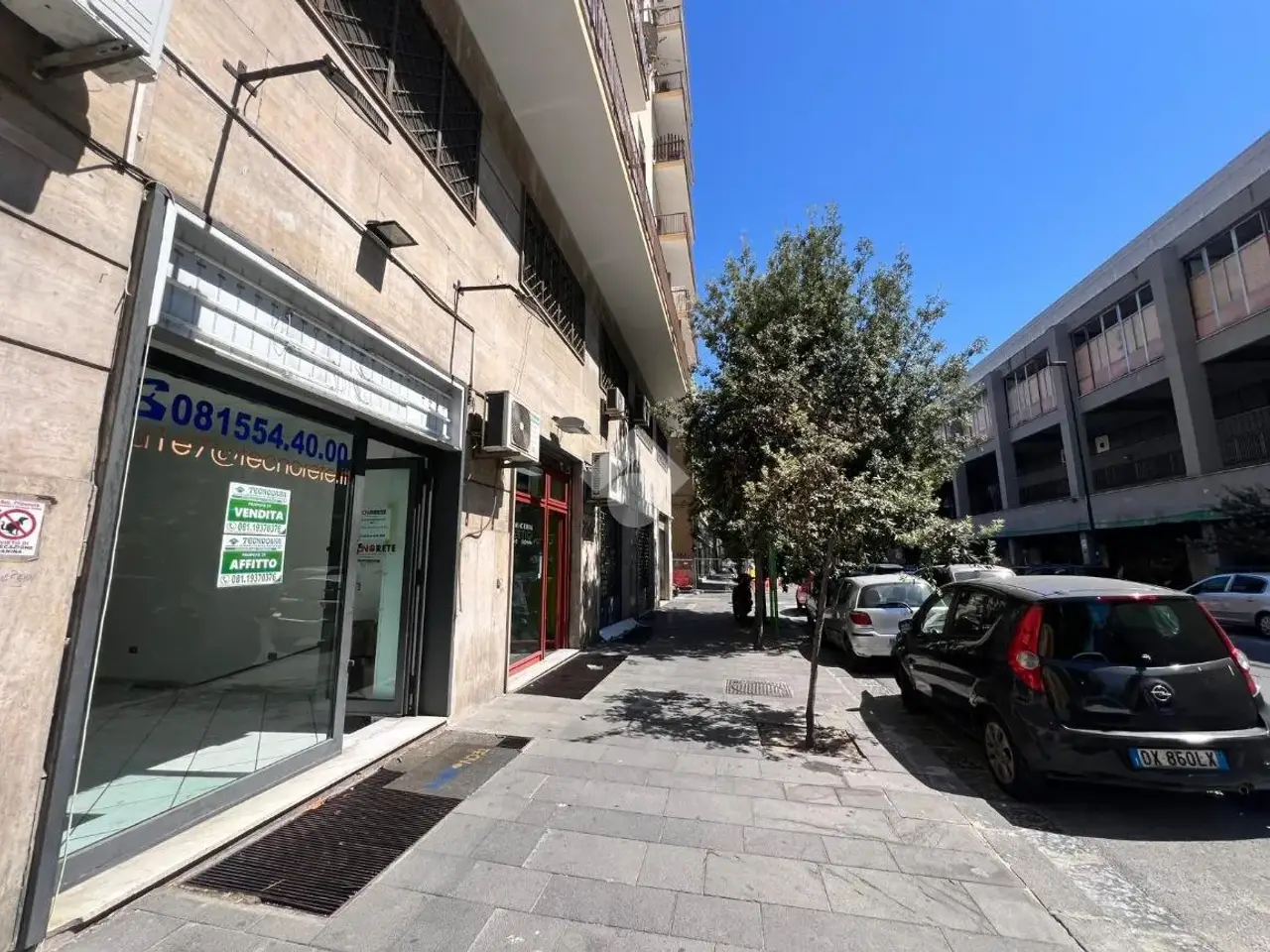 Negozio in Corso Meridionale, Napoli, {3} - Foto 2
