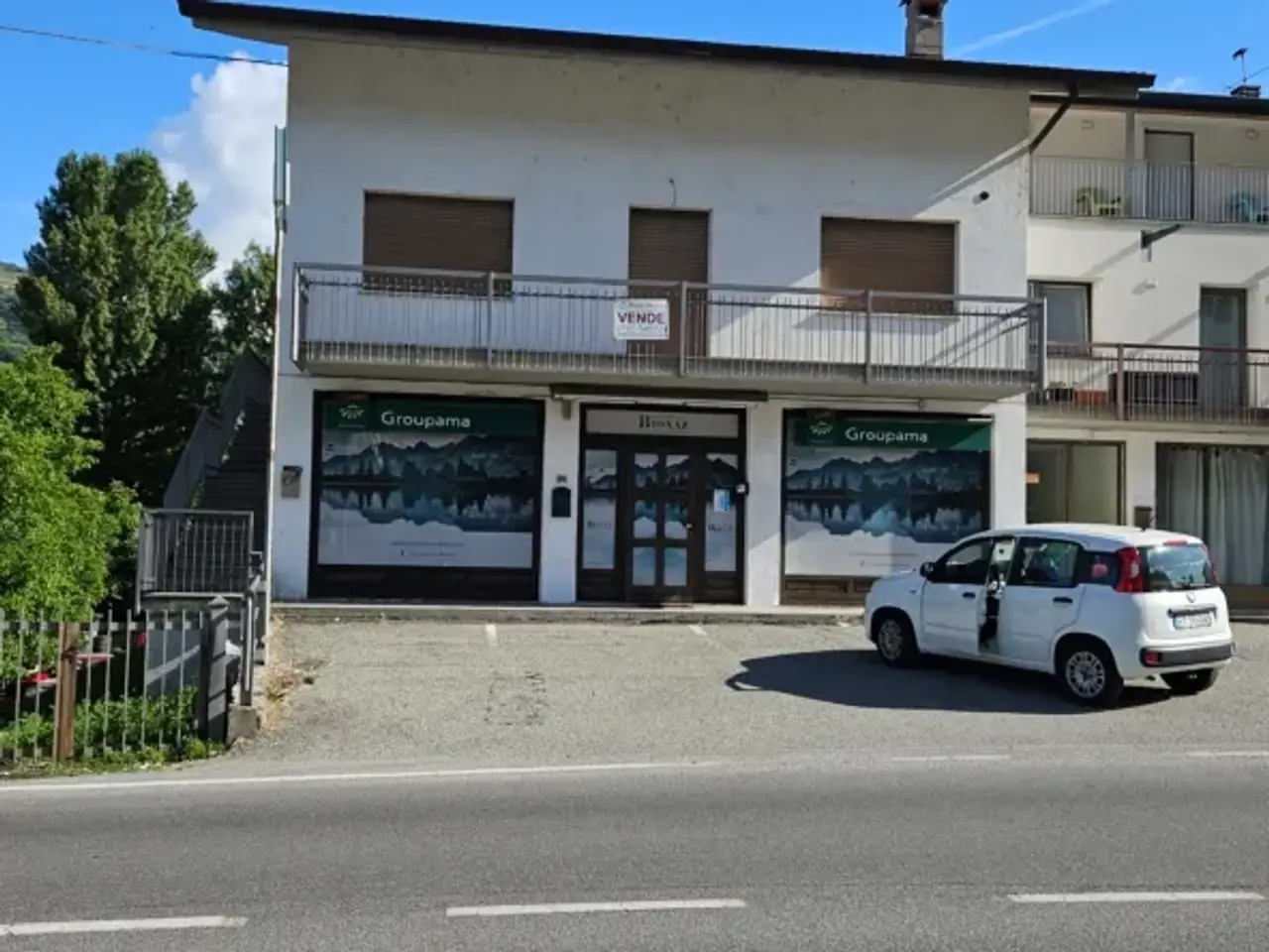 Locale commerciale in Pont Suaz, Charvensod, Ao, Italia, Charvensod, {3} - Foto 1