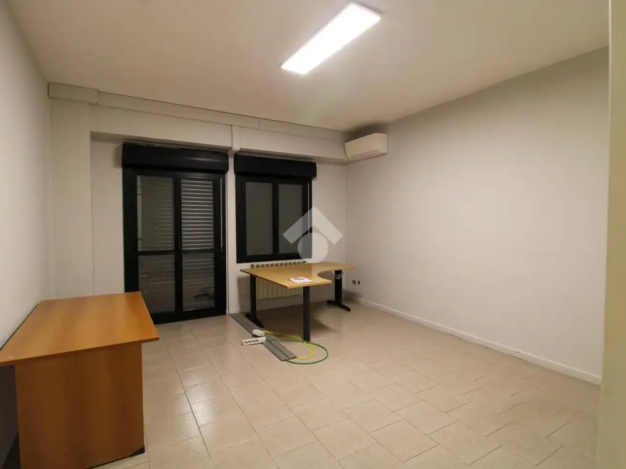 Ufficio in Via Alcide De Gasperi 24, Pantigliate, {3} - Foto 2
