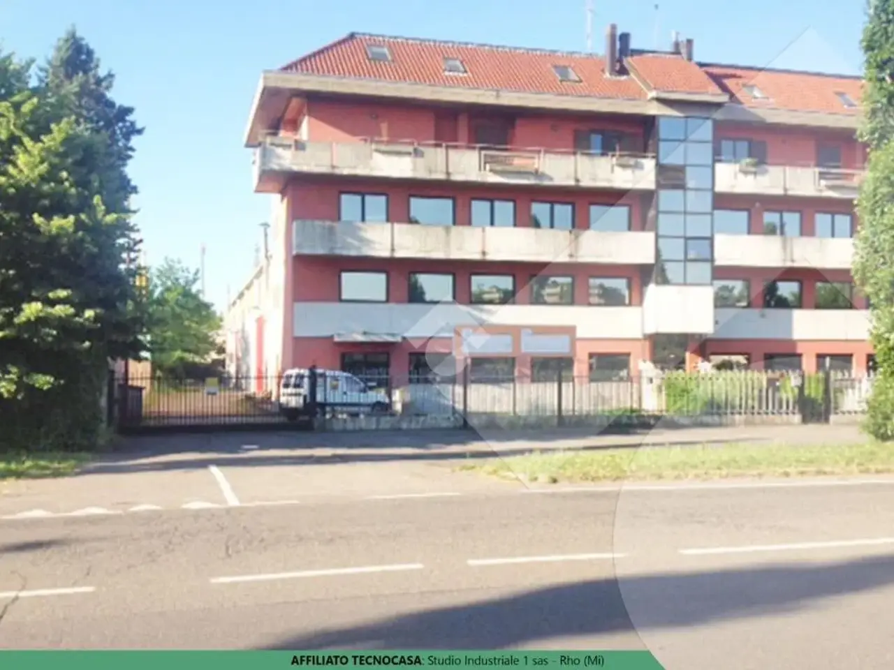 Capannone in Via Alcide De Gasperi 72, Rho, {3} - Foto 1