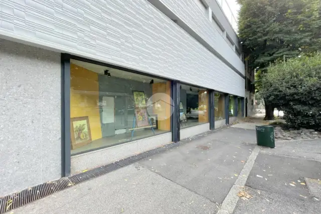 Geschäft in Via dei Mille 45, Brescia - Foto 1