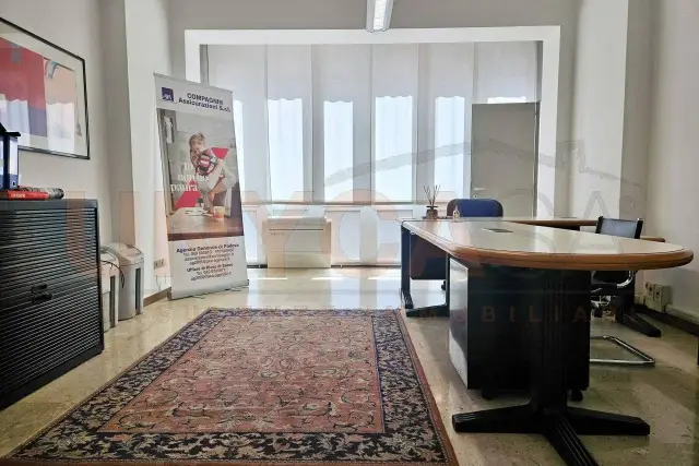 Gemeinschaftsbüro in Via Giovanni Cittadella, Padova - Foto 1