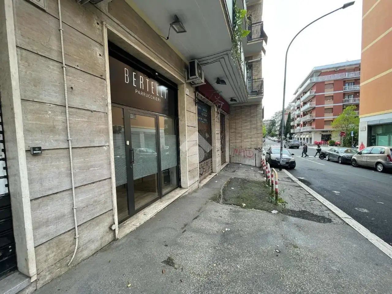 Negozio in Via Luigi Bertelli 8, Roma, {3} - Foto 1
