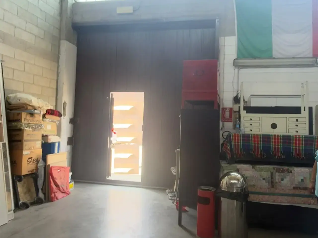 Capannone in , Settimo Milanese, {3} - Foto 1
