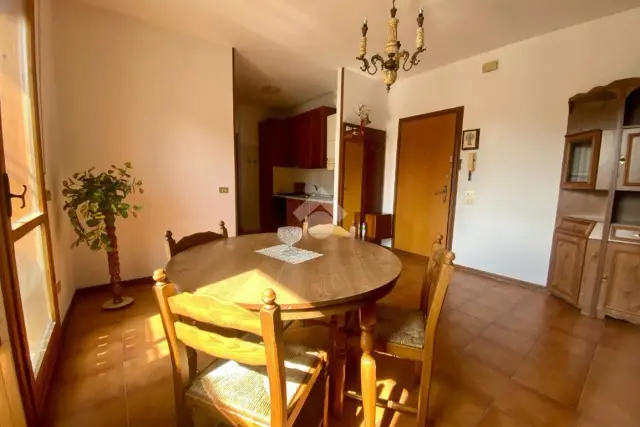 2-room flat in Via Beniamino Gigli 7, Rovigo - Photo 1