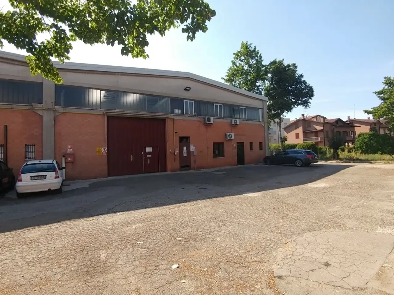Capannone in Via Ghigo Zanfrognini 19, Modena, {3} - Foto 1