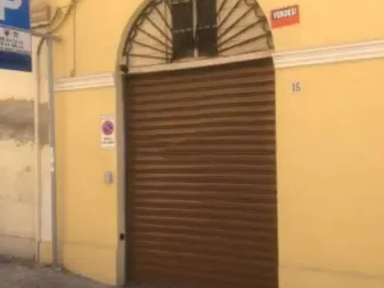 Magazzino in Via Fratelli Rosselli, Falconara Marittima, {3} - Foto 2