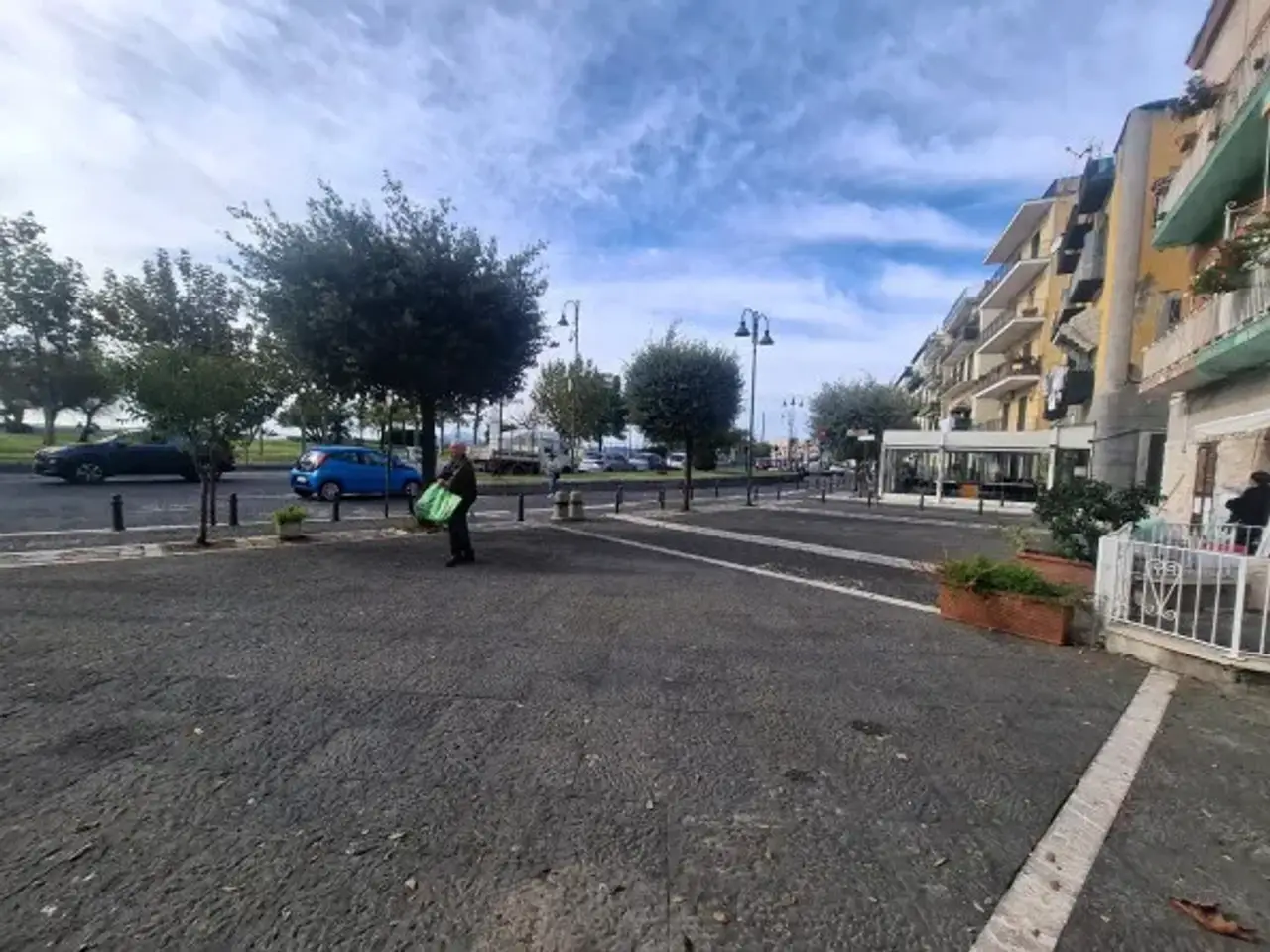 Negozio in Corso Umberto I 167, Pozzuoli, {3} - Foto 1
