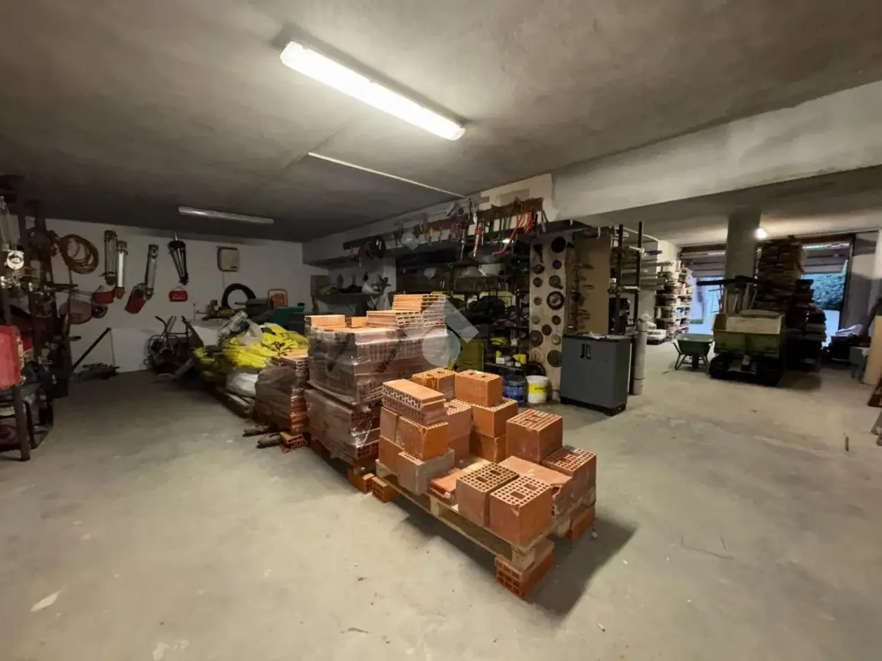 Magazzino in Via Provinciale 74, Samone, {3} - Foto 2