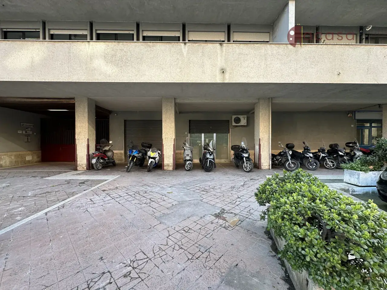Negozio in Via dei Cantieri 45, Palermo, {3} - Foto 2