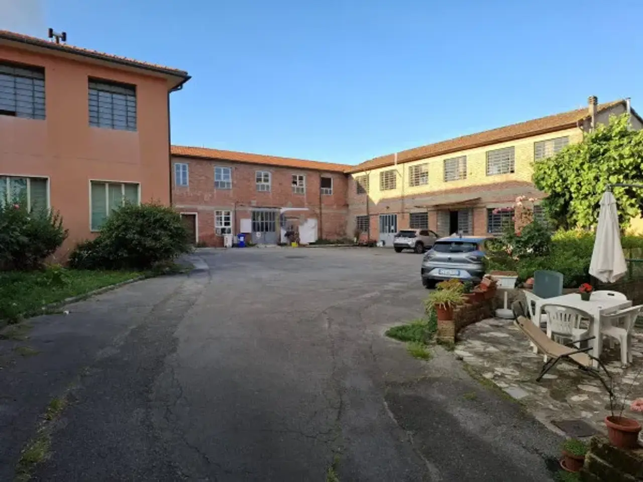 Capannone in Via delle Ville 291, Capannori, {3} - Foto 1