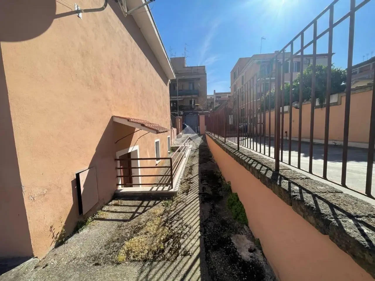 Palazzina commerciale in Via Francesco Selmi 71, Roma, {3} - Foto 2