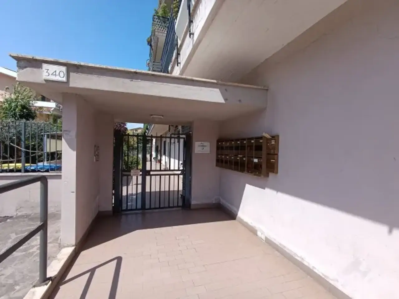 Negozio in Via di Baccanello 340, Roma, {3} - Foto 1