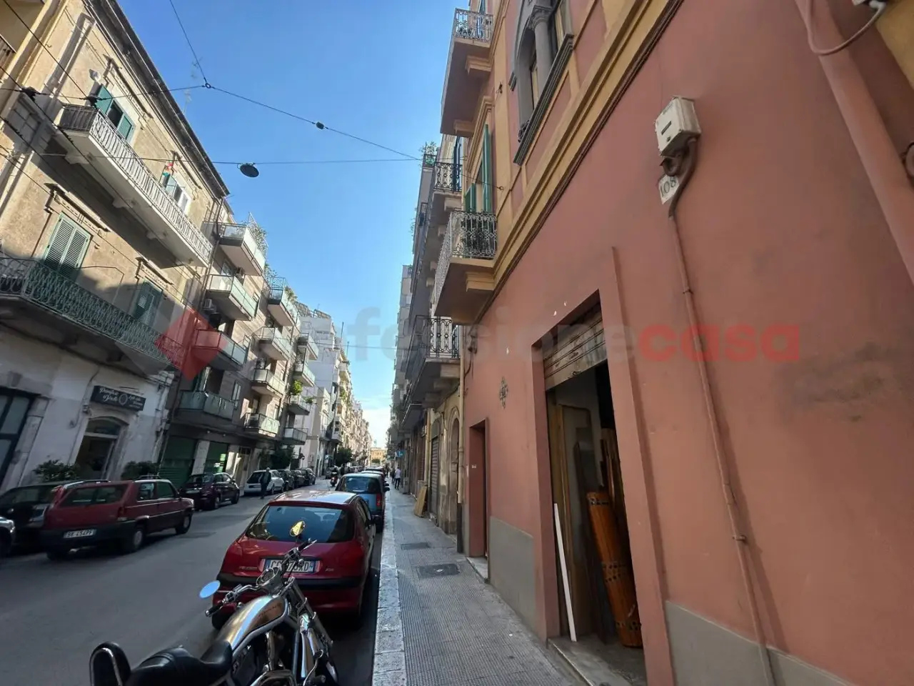 Negozio in Via Napoli, Bari, {3} - Foto 1