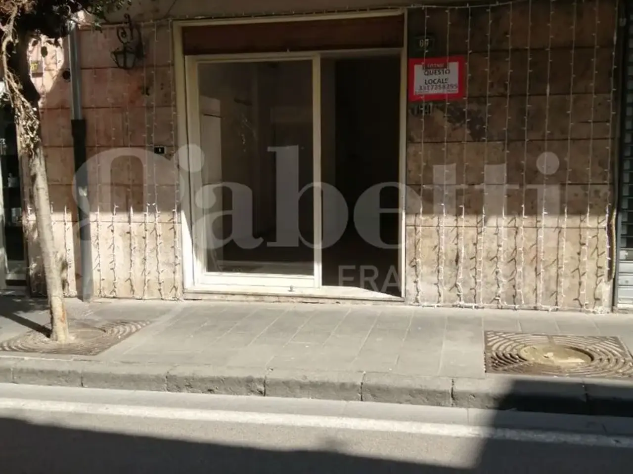 Negozio in Via Fucilari, Nocera Inferiore, {3} - Foto 2