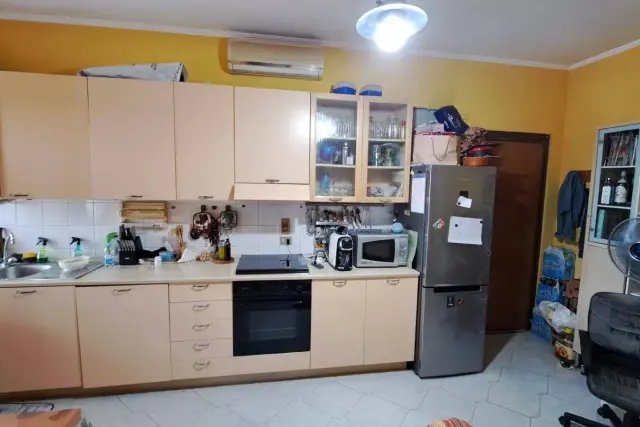 2-room flat in {3}, - Photo 1