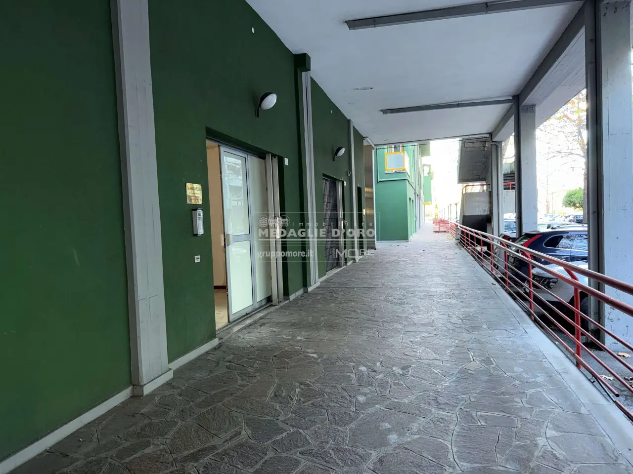 Ufficio in Ad.Ze Via Schiocchi, Modena, {3} - Foto 1