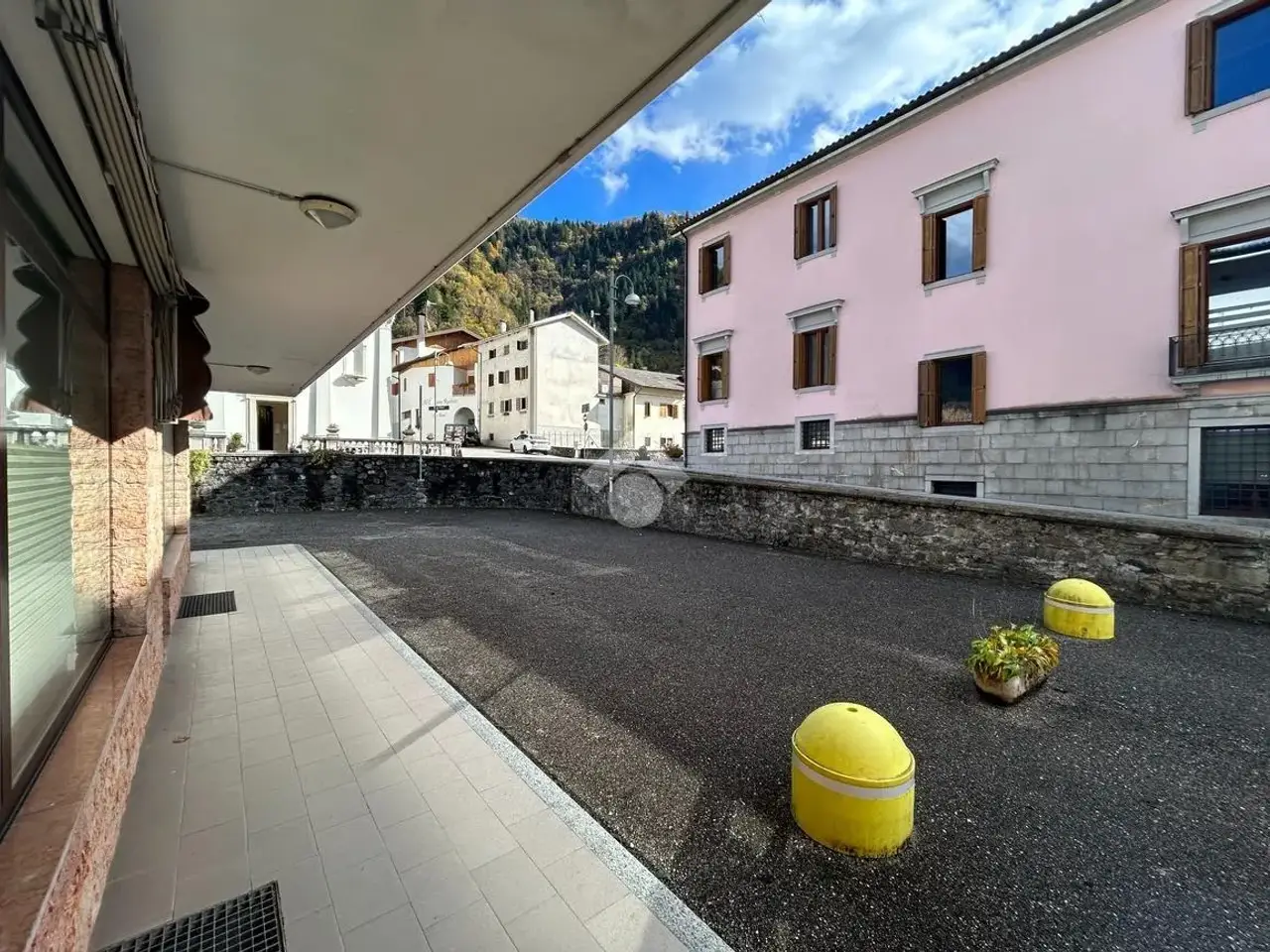 Negozio in Via Umberto I 3, Arta Terme, {3} - Foto 1