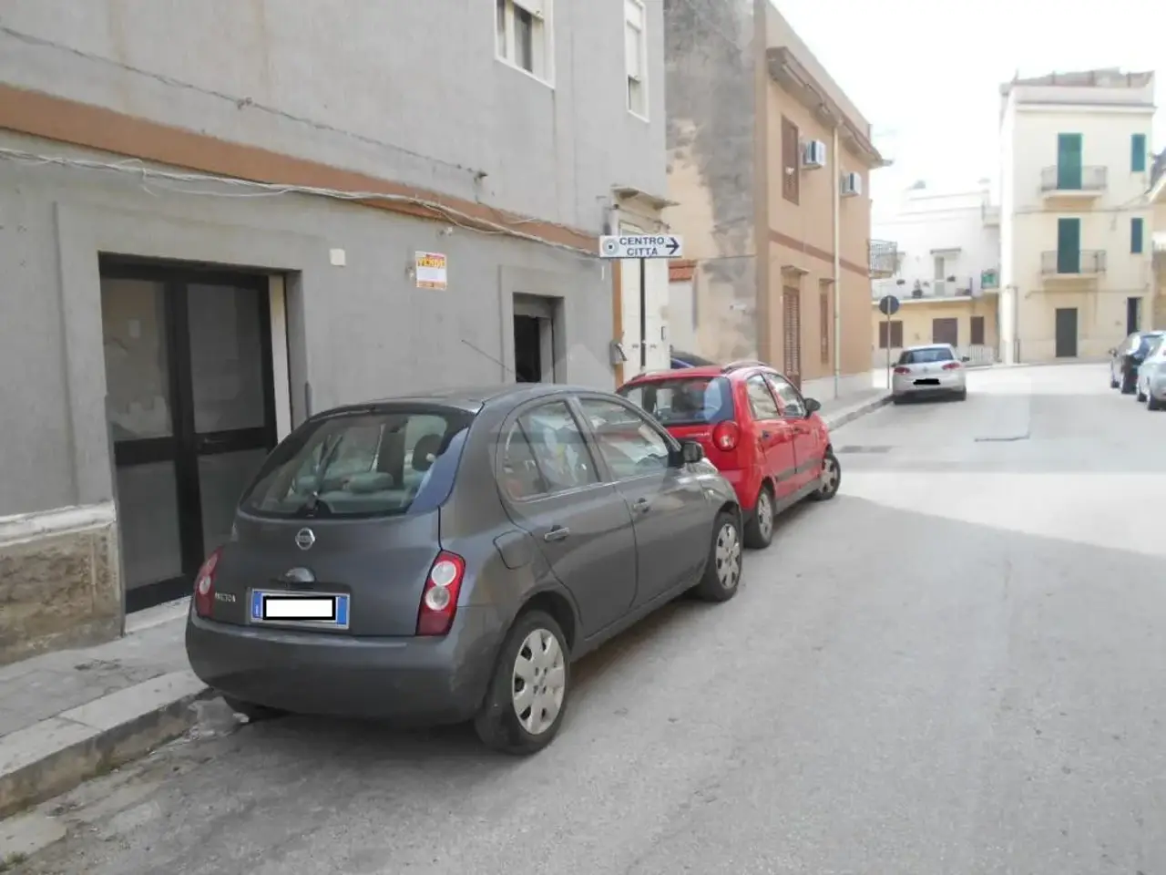 Negozio in Locale-Commerciale-, Castelvetrano, {3} - Foto 2