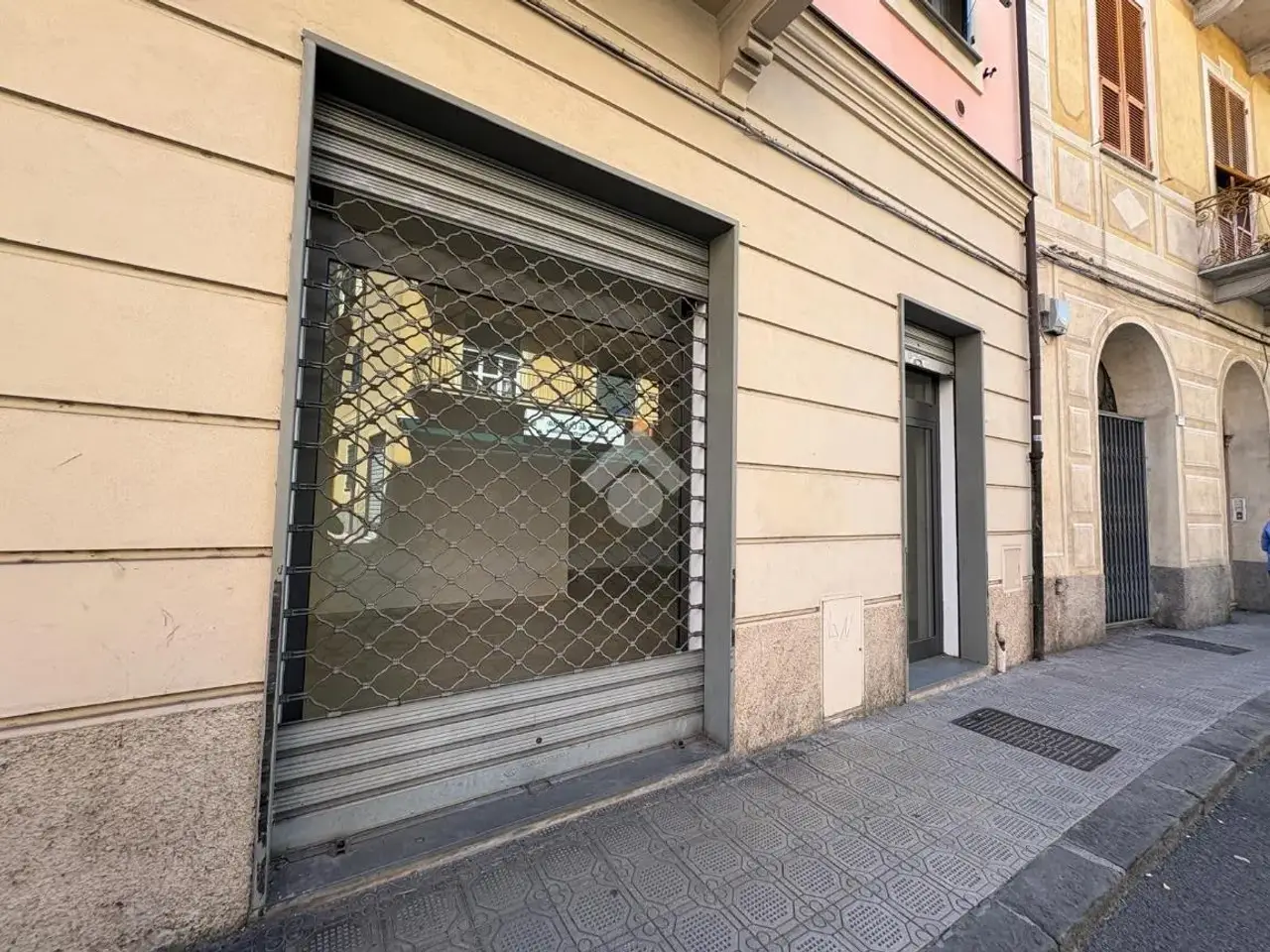 Negozio in Via Piacenza, Chiavari, {3} - Foto 2
