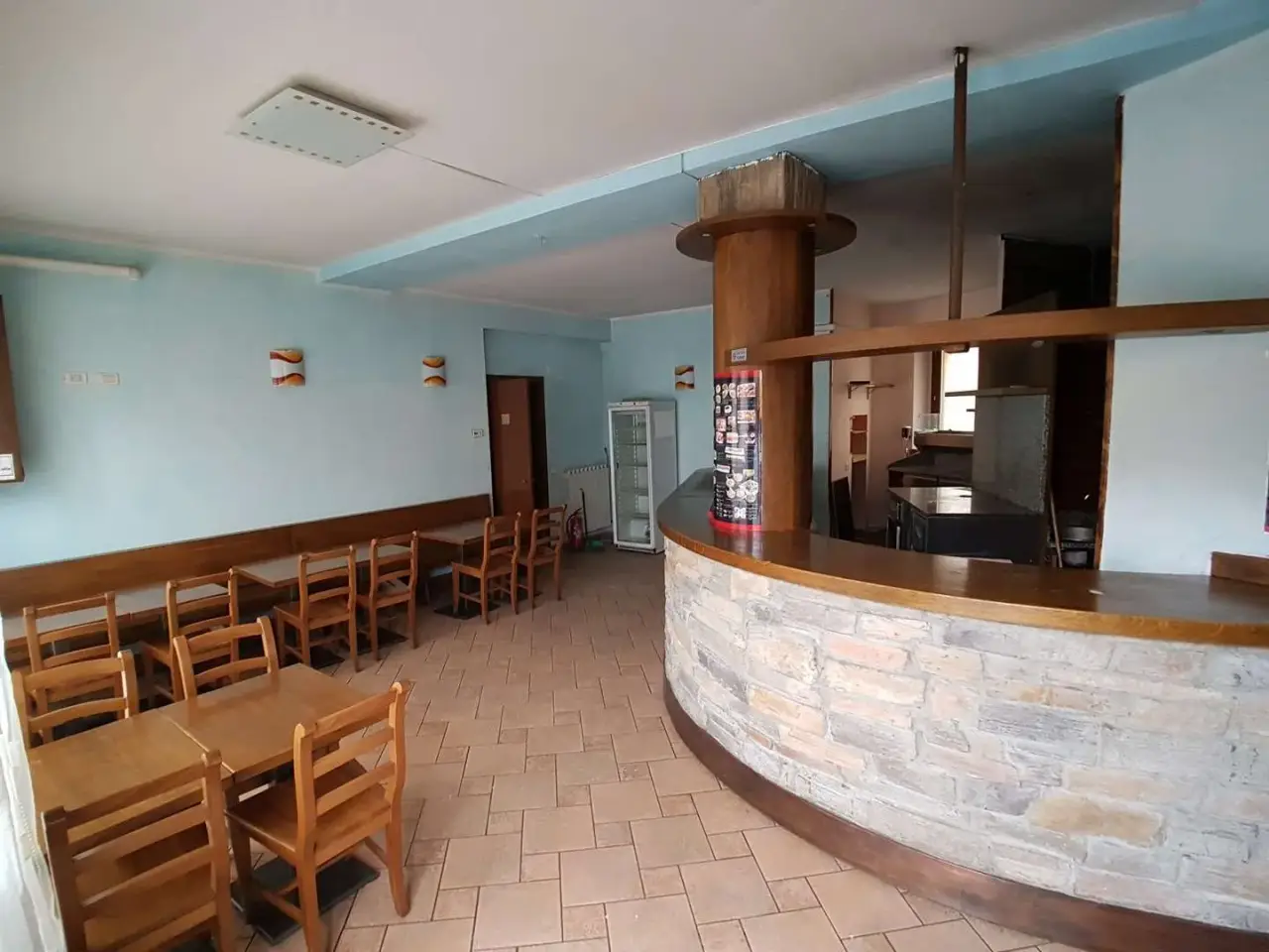Pizzeria in Viale Vittorio 18, Cirimido, {3} - Foto 1