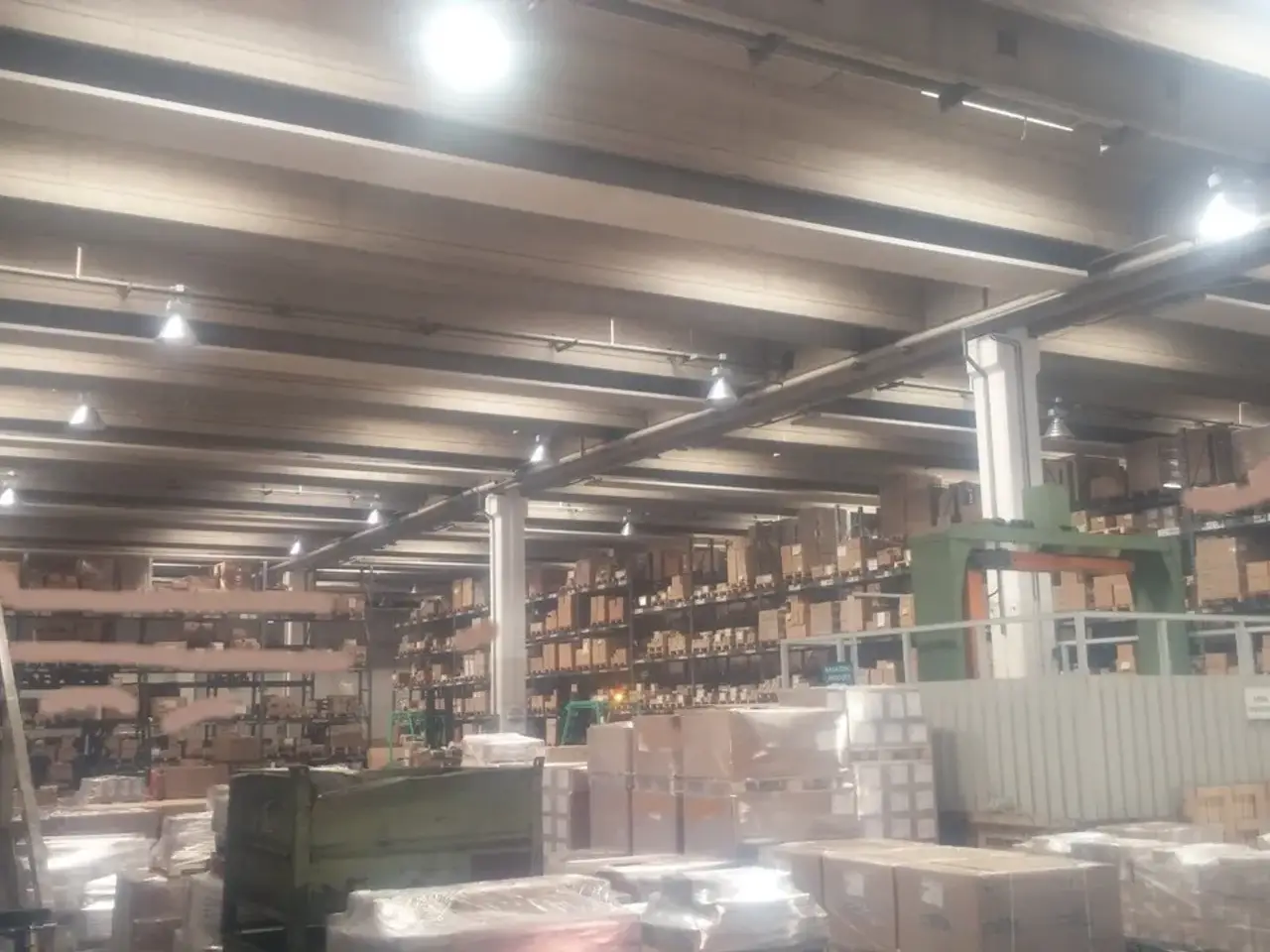 Laboratorio in Via Campania, Monza, {3} - Foto 2