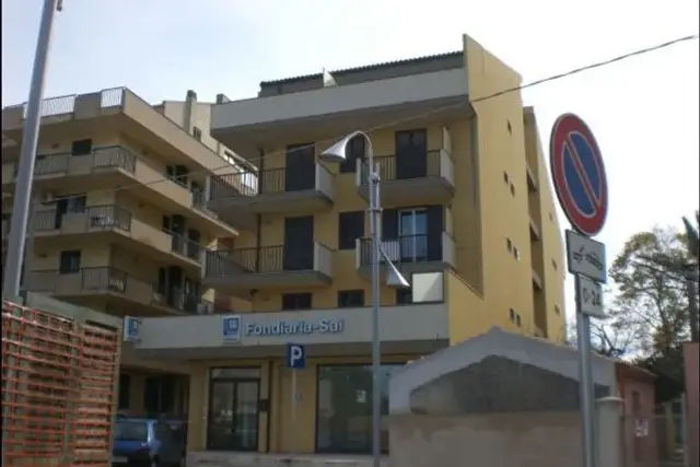 insertion image