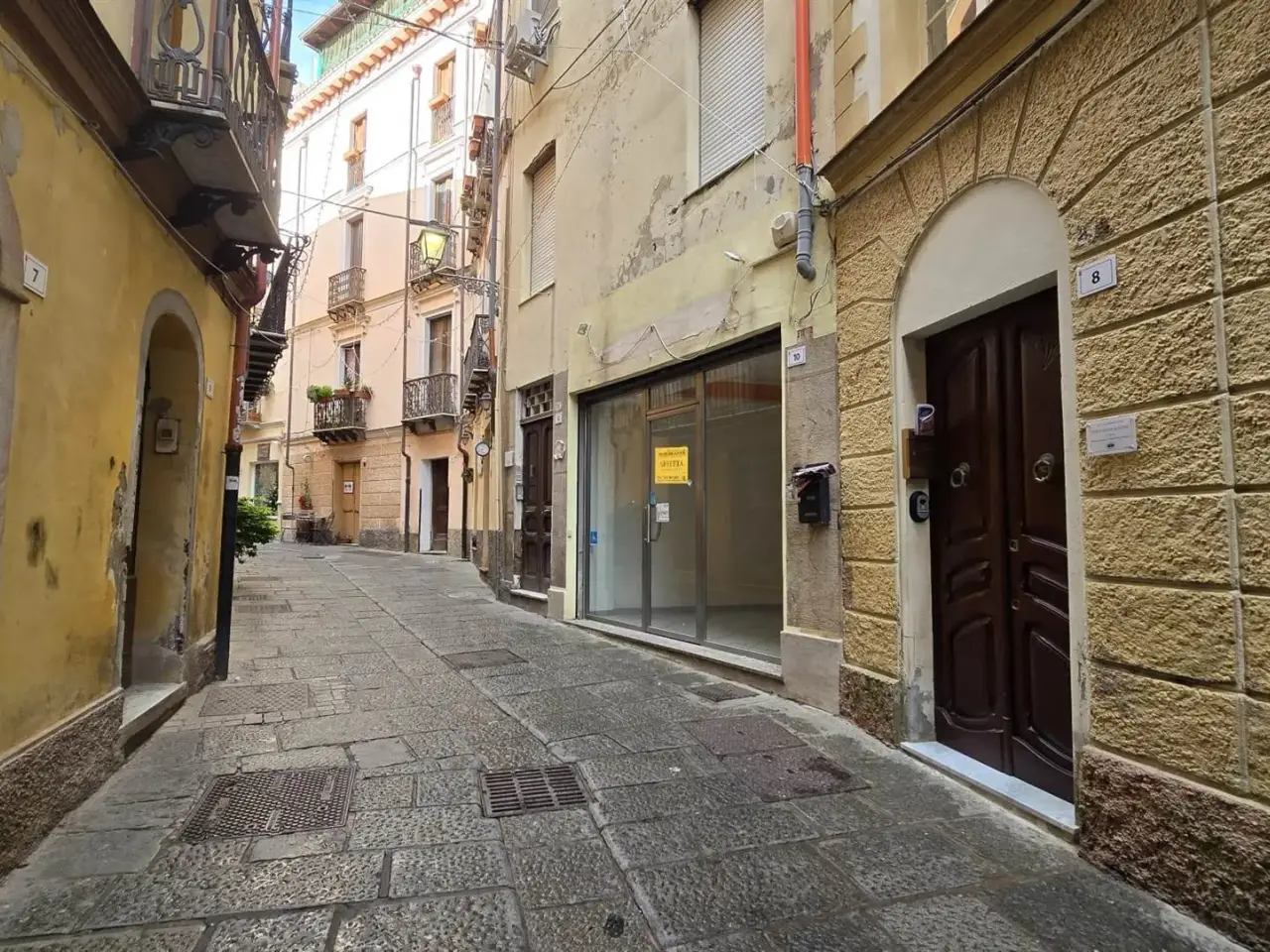 Negozio in Via Sarcidano, Iglesias, {3} - Foto 1