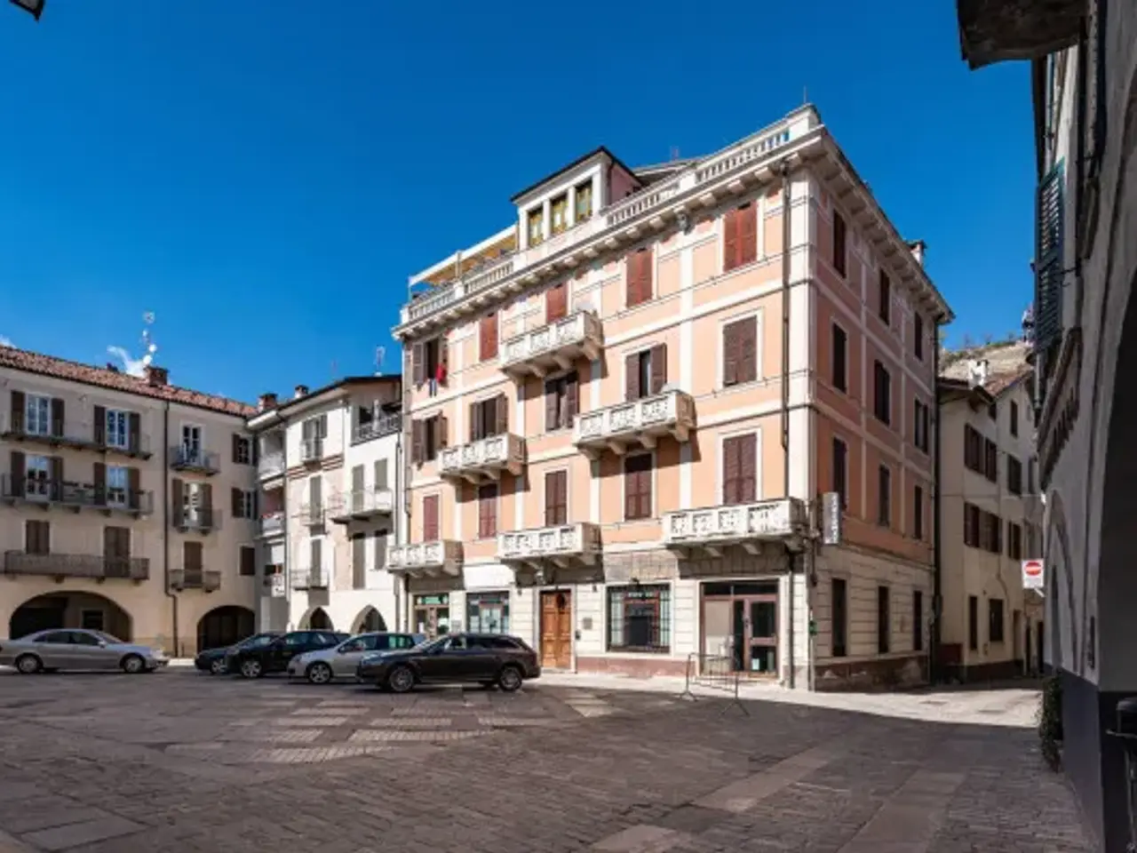 Negozio in Piazza Gandolfi 19, Ceva, {3} - Foto 2