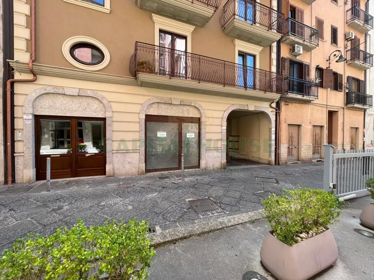 Negozio in Via Casale, Avellino, {3} - Foto 1