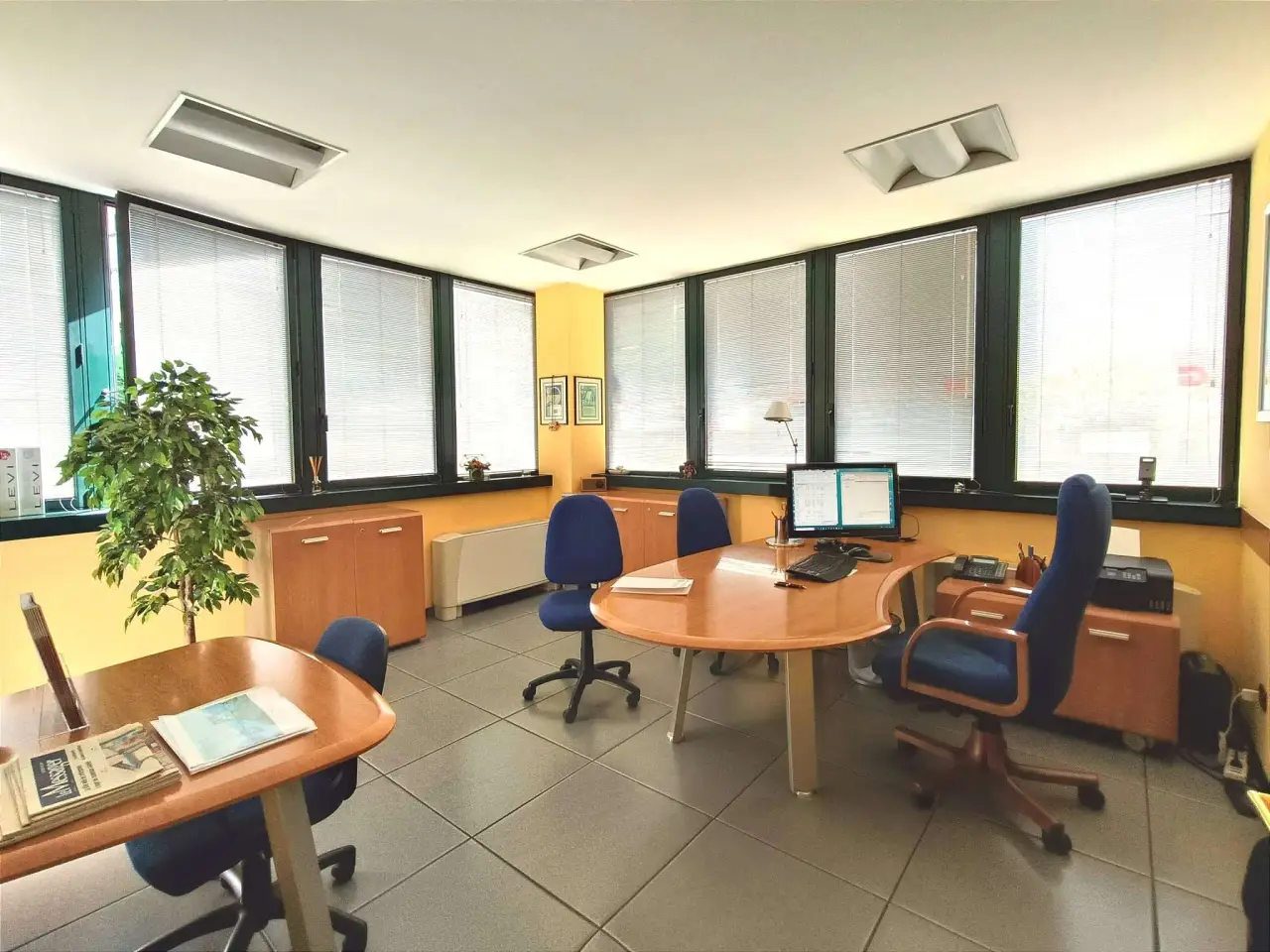 Ufficio in Borgnalle 12, Aosta, {3} - Foto 1